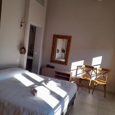 Apparts Et Lofts Bistrot Des Alpilles Saint-Rémy-de-Provence Екстериор снимка